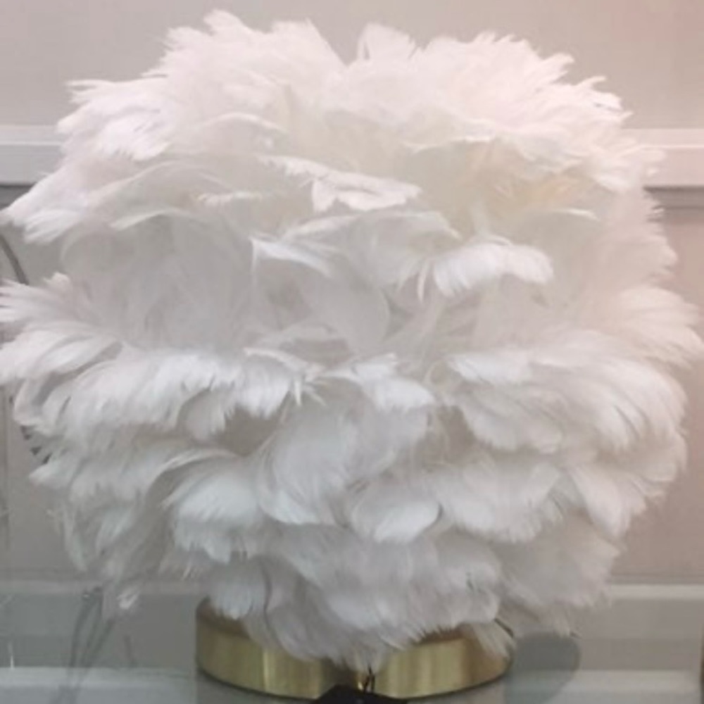 Rachel Zoe Feather White lamp New